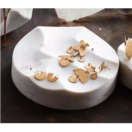 Roost New Medium Terraform White Marble Jewelery Plinth / Tray / Trinket Display 5.75"