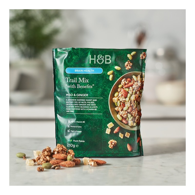 Holland & Barrett Brain Health Trail Mix "With Benefits" Miso