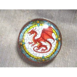 NEW GLASS DOME PIC BUTTON "STAINED GLASS" RED DRAGON ON WHITE W BLUE BORDER 30mm