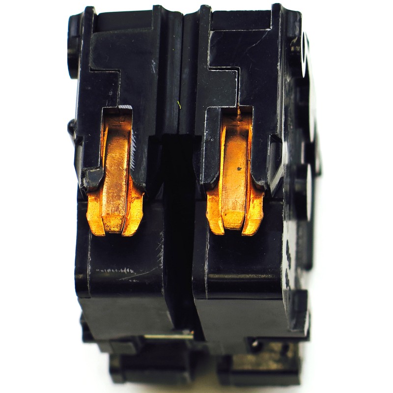 A NA215 STAB-LOK FEDERAL PACIFIC 15 AMP, 2 POLE FPE