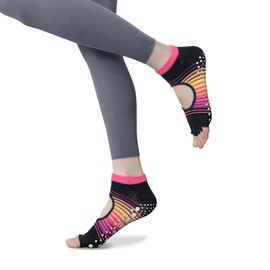 WARMVIN Toeless Pilates Yoga Socks for Women with Grips, Non Slip Sticky Grippy Socks for Barre, Dance, Pilates Gifts (2 Pairs, Red/Green)