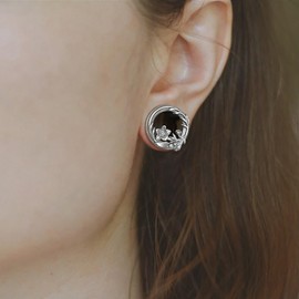 LADEMAYH 2Pcs Cute Flower Stainless Steel 316L Ear Plugs Gauges for Ears, Size 0g - 1 inch Ear Tunnels Gauge Earrings, Hypoallergenic Ear Stretching Expander Ears Gauges Body Jewelry, 08mm=0g,