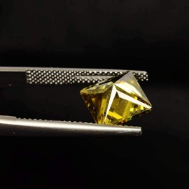 A Grade Green Cubic Zirconia 5.70 Carat Cubic Zirconia Gem, Lab Created Green Square Faceted Shape Loose Gemstone B-9477