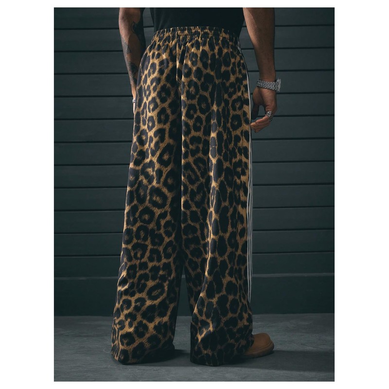 Verdusa Men's Cheetah Print Baggy Pants Wide Leg Striped Cheetah
