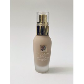 Estee Lauder Futurist Age-Resisting Makeup SPF15 - 1C2 PETAL 17 New Without Box