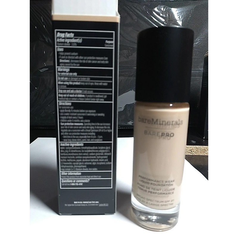 BareMinerals Barepro Performance Wear Liquid Foundation SPF20, WARM LIGHT 07