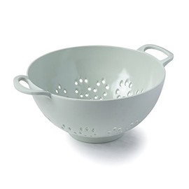 Zeal Colander Small (6”/15cm), Melamine, Sage Green, 19.5 x 15 x 7.5 cm