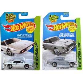 James Bond Hot Wheels Lotus & Aston Martin Goldfinger Spy Set