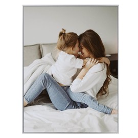 Frametory, 18x24 Aluminum Picture Frame, Real Glass Front, Display 18 x 24 Photo for Wall, 18 by 24 Poster Frame, Hook for Horizontal/Vertical Mount (Silver 1 Pack)