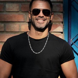 Sterling Silver Chain for Men Figaro Chain for Men, Mens Silver Chain 20 Inch Sterling Silver Chain Necklace Silver Chains for Men 5mm Chain Necklaces Clasp Diamond Cut Figaro Chain Silver Chain for Men