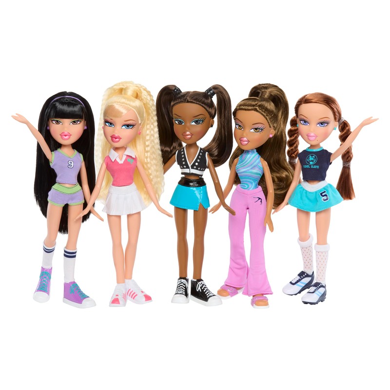 Bratz Play Sportz Yasmin (Gymnastics) - Fashion Doll with Accessories