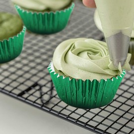 Green Cupcake Liners for Baking,GOLF 500 Pack Standard Size Red Foil Cupcake Liners Wrappers Metallic Baking Cups,Muffin Paper Cases