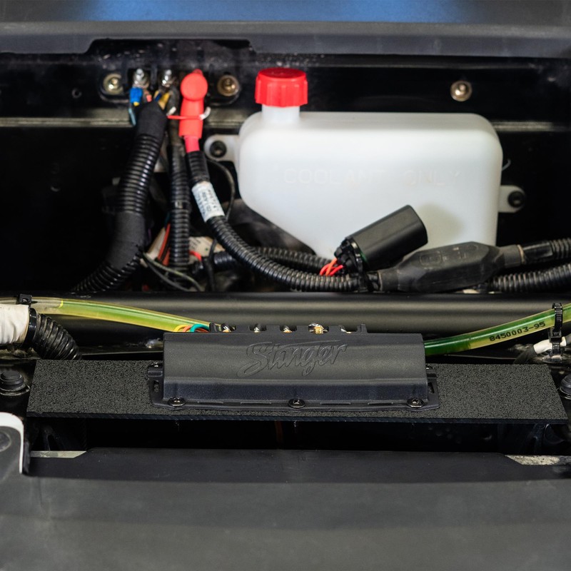 Stinger SPXSH440 SwitchHUB 4-Channel 100 Amp Solid-State High Current Relay