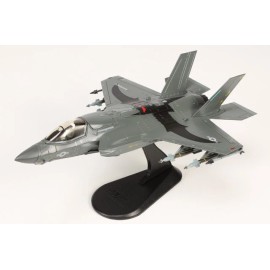 Hobby Master 1/72 F-35B Lightning II Beast Mode Configuration USMC VMFA-242