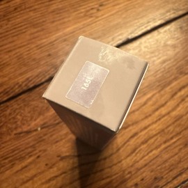 VAPOUR BEAUTY Luminous Foundation 165L 0.29oz - New