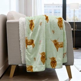 VigorSpring Reversible Highland Cow Blanket - 50x70 Inch