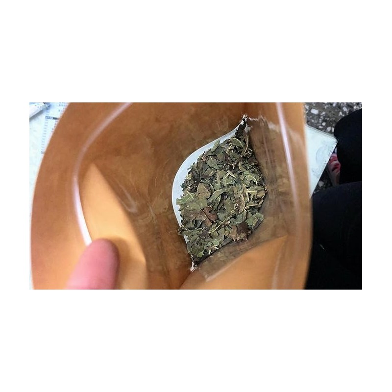 1 oz (30 grams) Organic Ficus carica leaves, Dried smashed