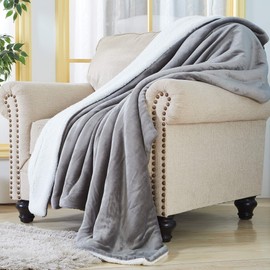 SOCHOW Sherpa Fleece Throw Blanket, Double-Sided Super Soft Luxurious Plush Blanket Twin Size, Grey