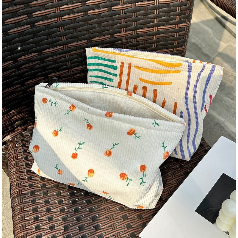Clapoyis Women's Makeup Pouch, Large Capacity, Square, Cute Pouch, Stylish,