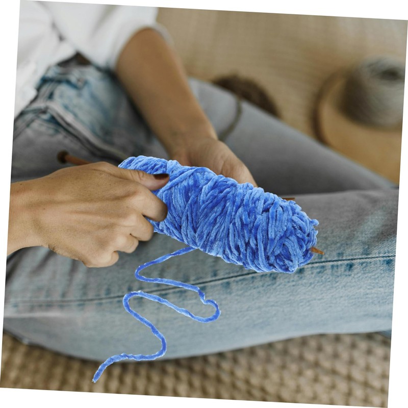 TEHAUX 2 Rolls Thick Chenille Yarn for Crocheting Convenient Polyester