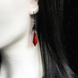 Gothic Dark Bat Dangle Earrings Bat Earrings for Women Punk Rock Style Bat Animal Earrings Red Black Crystal Gems Bat Earrings Halloween Jewelry Gifts (Red)