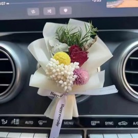 BtlBee Small Bouquet Car Air Freshener Vent Clips Mini Dried Flower Bouquet Car Air Conditioning Outlet Perfume Clip Decoration Car Essential Oil Diffuser Vent Clip Auto Interior Accessories style 4
