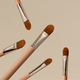 THE TOOL LAB 231 Full Coverage Concealer Brush - 231 Concealer Brush Large
