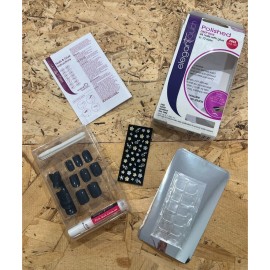 Elegant Touch DEEP BLUE DIY NAIL DESIGN SET NO GLUE NEW