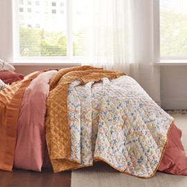 Bedsure Boho Quilt Set King - Reversible Orange Bohemian Quilt Bedding Set, 3 Pieces Lightweight Microfiber Bedspread, Damask Patterned Coverlet with 2 Pillow Shams for All Seasons (106"x96")