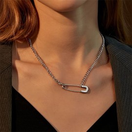 Safety Pin Necklace for Women Paperclip Chain Necklace Choker Charm Necklace Safety Pin Pendant Necklace Crystal Cuban Link Chain Necklace Trendy Stuff