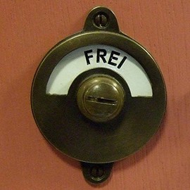 Antikas - Toilet Door Fitting with Swivel Lock and Free Enamel Antique Iron