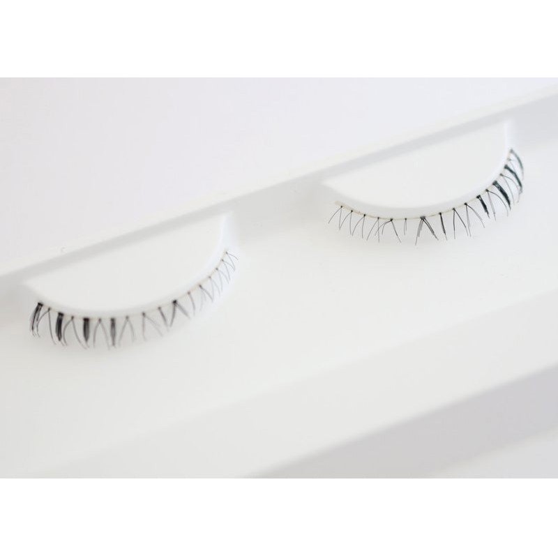XOBEAUTY THE UNDERSTATED FALSE LASHES, xoBeauty
