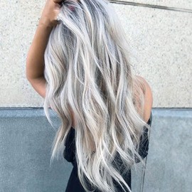 Long Ombre Gray with Black Roots Wigs for Women Grey Long Wavy Full Wig Middle Parting Wigs Natural Looking Synthetic Wig for Daily Party (Gradient Grey, 70CM)