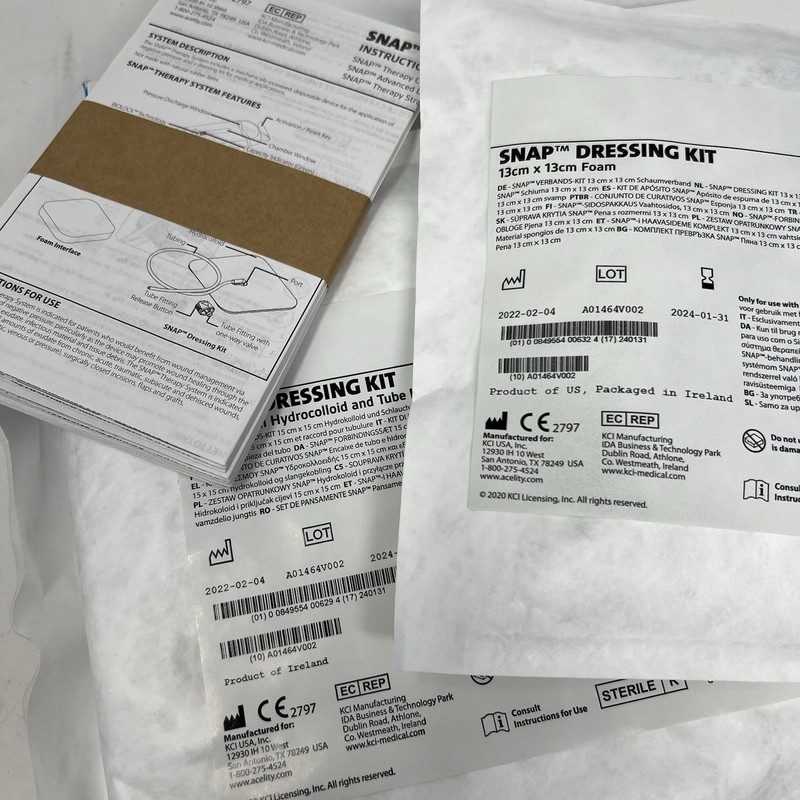 SNAP Therapy System Advanced Dressing Kit 15x15cm Dressing And 13x13cm