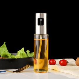 Premium 100 ml Oil Sprayer Bottle.I deal for olive oil, vinegar, and other liquids, featuring a fine mist spray for even distribution.it's a must-have for BBQ, salad, and kitchen use