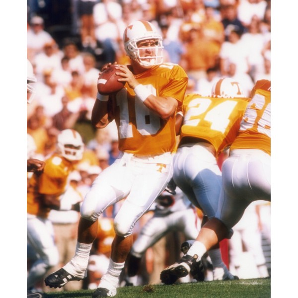 PEYTON MANNING UNIVERSITY OF TENNESSEE VOLANTEERS 8X10 SPORTS ACTION PHOTO (F)