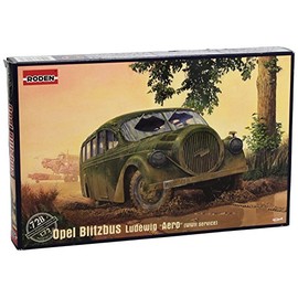 Roden 728 Model Kit Opel Blitz Bus Ludewig Aerowwii Service