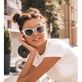 FEISEDY Women Oversized Diamond Sunglasses Fashion Cat Eye Rhinestone Sunglasses Jeweled Frame Costume Party B2360