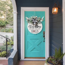 Ju7cer Welcome Sign for Front Door, Front Door Decoration for Dog Owners - We Hope You Like Dogs Wooden Porch Decoration for Farmhouse with Simulated Green Leaves (Dog12IN White)
