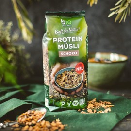 biozentrale Müsli Protein Schoko, 375 g veganes Bio-Müsli mit Sojaflocken, Hafer & Schoko, hoher Ballaststoffgehalt, hoher Proteingehalt