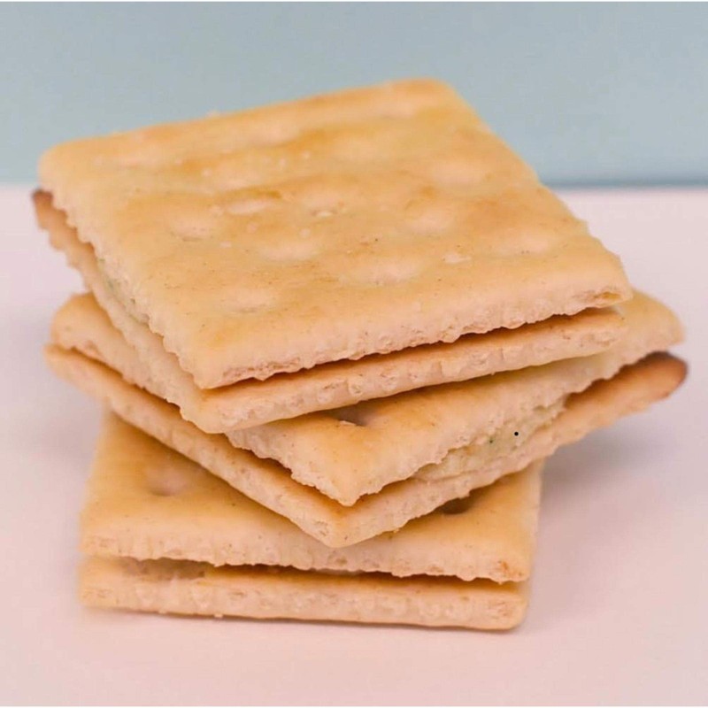 Lance Sandwich Crackers, Captain's Wafers Cream Cheese and Chives, 8