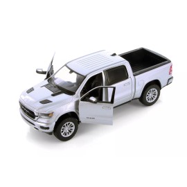 Showcasts 2019 DODGE RAM 1500 CREW CAB LARAMIE PICKUP TRUCK 1/27 DIECAST CAR 77357SV