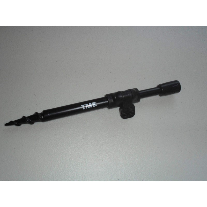 2 x Fishing Spiral Point Easy Screw Banksticks 15cm-25cm. 16mm