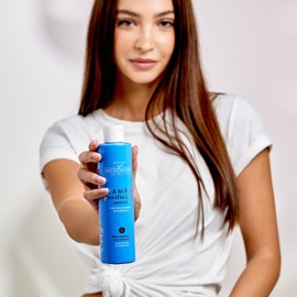 Maternatura, Cleansing Burdock Shampoo for Dandruff-free Scalp, Refreshes and Protects, Organic Beauty Routine Against Dandruff, Made in Italy - 250 ml