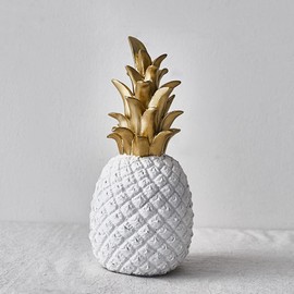 zalati Resin Pineapple Statues Ornaments Decorative Handicrafts for Home, Office, Photography Studios, Theme Party Decoration - White
