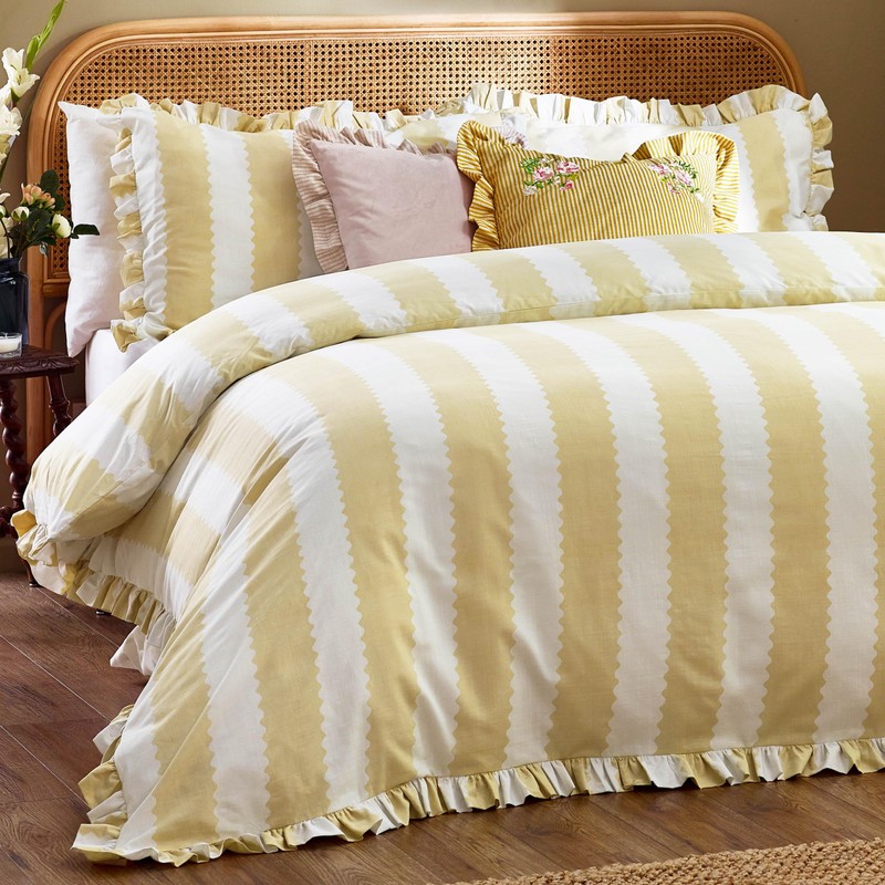 furn. Wylder Solene Ruffle Copricuscino – Velluto Pastello Morbido Bordo