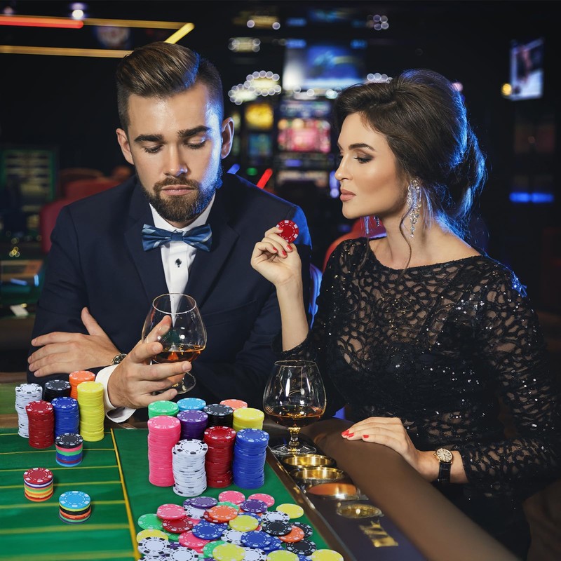 Coopay 250 Pcs Plastic Poker Chips for Texas Hold'em, Blackjack,