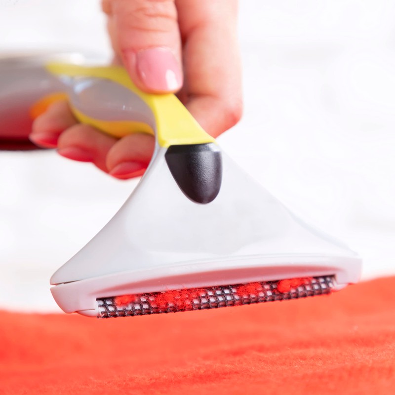 InnovaGoods V0103684 Blint Lint Brush with Accessories 4 in 1