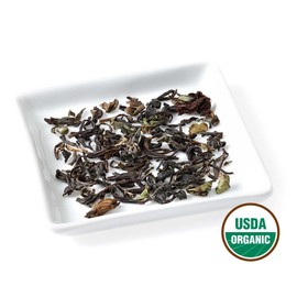 Golden Moon Organic Black Tea Darjeeling - Loose Leaf, Non-GMO - 1 Pound (181 Servings)