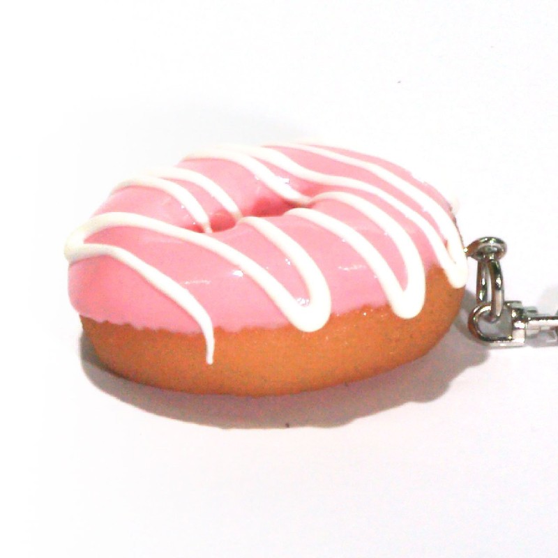(Every Time You Look At Your Hummy) Donut (Strawberry), Food